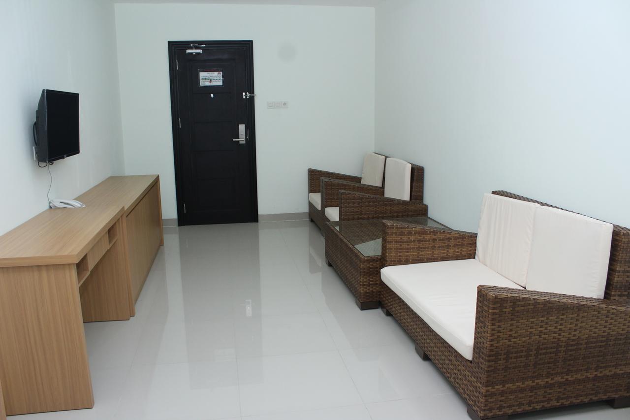 Naka Hotel Kupang Kupang  Exterior photo